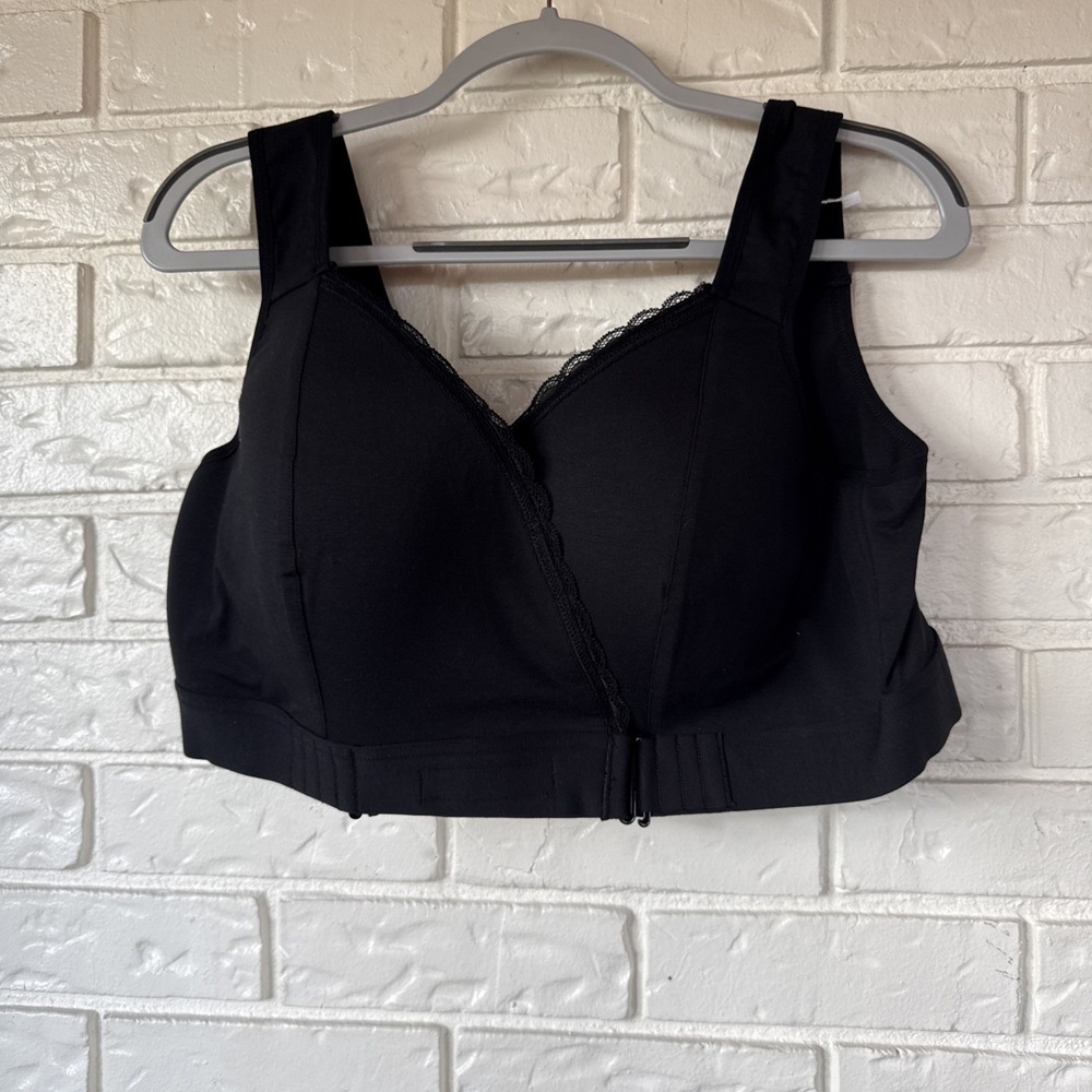 FionaBra Wireless Comfort Support Bra Black Floral Easy Front Closure Size 4XL